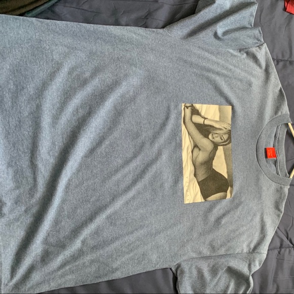 T shirt - Picture 1 of 2